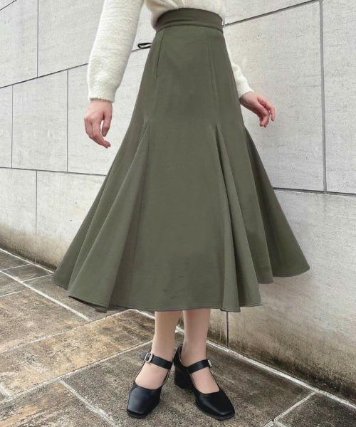 an another angelus（アンアナザーアンジェラス）の「バックレースアップトライアングルフレアースカート/ananotherangelus（スカート・レディース・グリーン/ピンク系その他・FREE）」の12枚目の写真