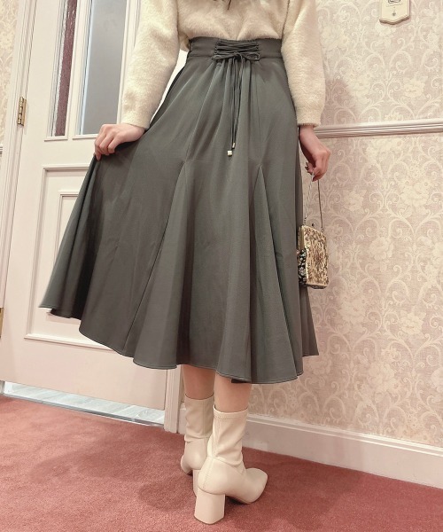 an another angelus（アンアナザーアンジェラス）の「バックレースアップトライアングルフレアースカート/ananotherangelus（スカート・レディース・グリーン/ピンク系その他・FREE）」の5枚目の写真