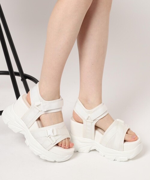 ESPERANZA(エスペランサ)の「厚底バックルスポサン(サンダル・レディース・ホワイト系9/ブラック系8・LL/L/M/S)」の17枚目の写真