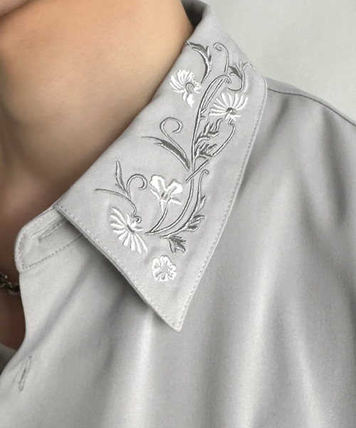 Classical Origin（クラシカルオリジン）の「「雰囲気アガる。」衿刺繍ドレープドルマンシャツ／Embroidered Collar Draped Dolman Shirt（シャツ/ブラウス・メンズ・チャコールグレー/ライトグレー/カーキ・MEDIUM/SMALL/LARGE）」の18枚目の写真