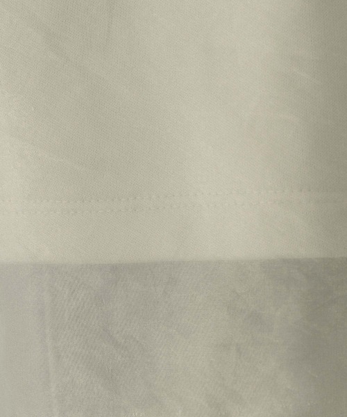 GLOBAL WORK(グローバルワーク)の「裏毛シフォンドッキングプルオーバー/147632(Tシャツ/カットソー・レディース・グレイッシュベージュ/ミント/アイボリー/ブラック・MEDIUM/LARGE)」の8枚目の写真
