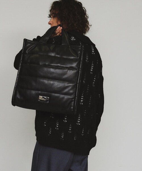 tk.TAKEO KIKUCHI（ティーケータケオキクチ）の「【パフィーシリーズ】2WAYトートショルダーバッグ（トートバッグ・メンズ・ブラック系/ブラック/スモーキーグリーン系1/ブルー系その他2・00）」の5枚目の写真