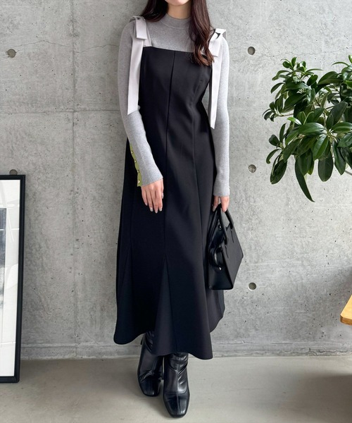 CLEAR BASIC（クリアベーシック）の「【低身長サイズ有】配色肩リボンフレアワンピース[大人フェミニン 骨格ナチュラル]≪SS新作≫（ワンピース・レディース・ベージュ/ブラック・F/XS）」の2枚目の写真