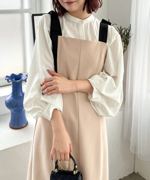 CLEAR BASIC（クリアベーシック）の「【低身長サイズ有】配色肩リボンフレアワンピース[大人フェミニン 骨格ナチュラル]≪SS新作≫（ワンピース・レディース・ベージュ/ブラック・F/XS）」の4枚目の写真