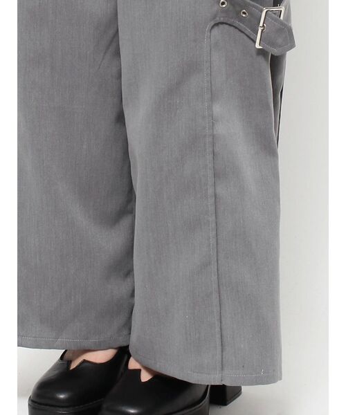 EATME（イートミー）の「サイドベルトワイドパンツ（その他パンツ・レディース・オフホワイト/グレー・SMALL/MEDIUM）」の19枚目の写真