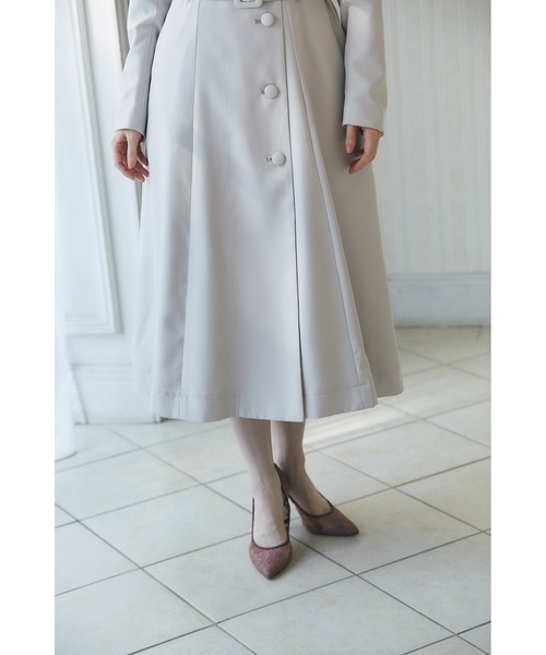 tocco closet（トッコ　クローゼット）の「取り外し可能なケープ＆ベルト付きトレンチコート（トレンチコート・レディース・ベージュ/ネイビー/ライトベージュ・M）」の9枚目の写真