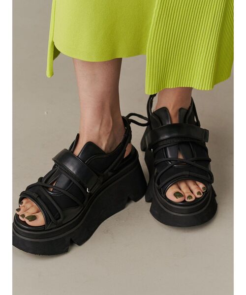 UN3D.（アンスリード）の「WAVE CODE VOLUME SOLE SANDAL