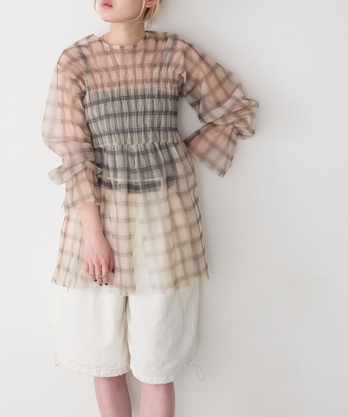 forksy.(フォルクシー)の「【forksy.】アソート シャーリングチュールワンピース(シャツ/ブラウス・レディース・ブラウン系/ブラック/ネイビー系・FREE)」の15枚目の写真