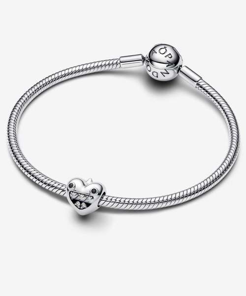 PANDORA　チャーム4つ ディズニー ドナルドダック オープンワーク チャーム（チャーム