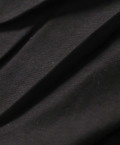 VERSEAU(ヴェルソー)の「クール天竺スヌードネックロンT(Tシャツ/カットソー・レディース・ブラック/ライトピンク/イエロー/ホワイト・FREE)」の11枚目の写真