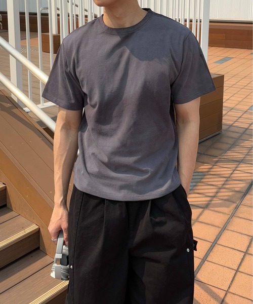 EPNK(イーピーエヌケー)の「【EPNK】Spray crew neck tee / スプレークルーネックTee(Tシャツ/カットソー・メンズ・ブラック/グレイッシュベージュ/チャコールグレー/レッド・SMALL/MEDIUM/LARGE)」の11枚目の写真