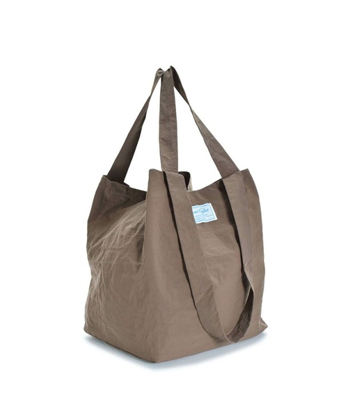 BarcosBlue(バルコスブルー)の「【BarcosBlue/バルコスブルー】軽量リバーシブルトートバッグ(トートバッグ・レディース・レッド/ブラウン/ブラック・ONE SIZE)」の4枚目の写真