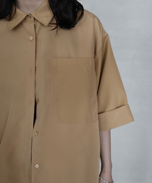 hellam（へラム）の「ハーフスリーブオーバーシャツ（シャツ/ブラウス・レディース・オフホワイト/ブルー/チャコール/ベージュ・FREE）」の9枚目の写真