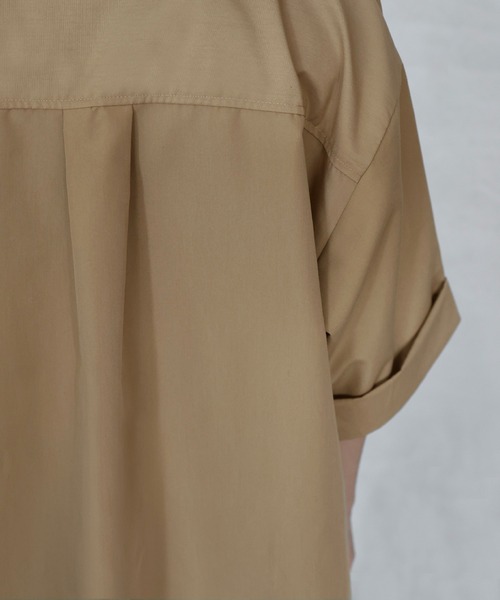 hellam（へラム）の「ハーフスリーブオーバーシャツ（シャツ/ブラウス・レディース・オフホワイト/ブルー/チャコール/ベージュ・FREE）」の11枚目の写真