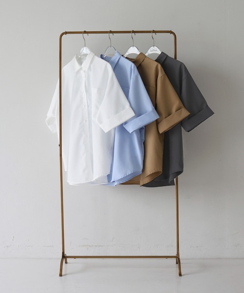 hellam（へラム）の「ハーフスリーブオーバーシャツ（シャツ/ブラウス・レディース・オフホワイト/ブルー/チャコール/ベージュ・FREE）」の13枚目の写真