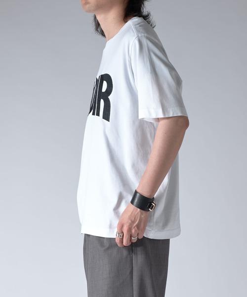 Lui's(ルイス)の「NOIRエンブロイダリーTシャツ(Tシャツ/カットソー・メンズ・ホワイト/ブラック・S/M/XS)」の4枚目の写真