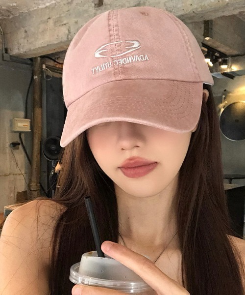 SHEPP（シープ）の「ワンポイント サークル刺繍 キャップ（キャップ・レディース・ピンク/チャコール/ネイビー・F）」の4枚目の写真