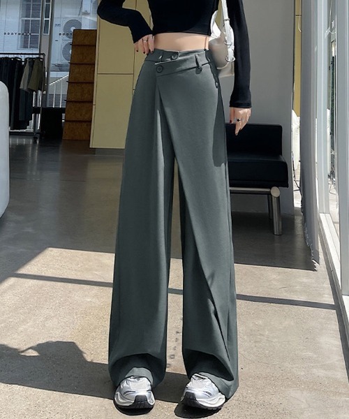 shoppinggo(ショッピングゴー)の「ワイドパンツ タック入り ロング丈(カーゴパンツ・レディース・グレー/ブラウン/ブラック・M)」の3枚目の写真
