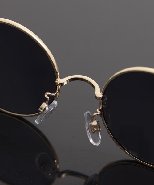 Revo.(レボ)の「METAL FLAME ROUND SUNGLASSES / メタルフレーム ラウンド サングラス カラーレンズ UVカット <ユニセックス>(サングラス・メンズ・ライトブラウン/ブラック/ライトブルー/ライトピンク/ライトグレー/ライトパープル・FREE)」の14枚目の写真