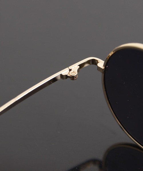 Revo.(レボ)の「METAL FLAME ROUND SUNGLASSES / メタルフレーム ラウンド サングラス カラーレンズ UVカット <ユニセックス>(サングラス・メンズ・ライトブラウン/ブラック/ライトブルー/ライトピンク/ライトグレー/ライトパープル・FREE)」の13枚目の写真