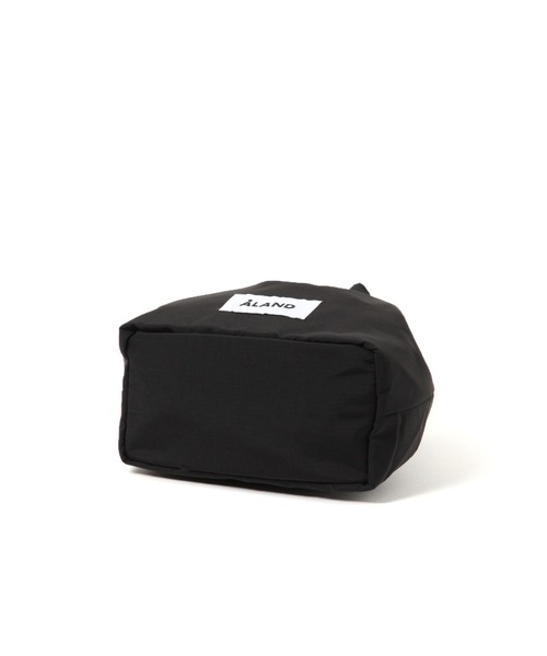 ALAND（エーランド）の「【UNISEX】ALAND／ナイロンミニBAG（ショルダーバッグ・レディース・ブラック/ブルー/ベージュ・FREE）」の11枚目の写真