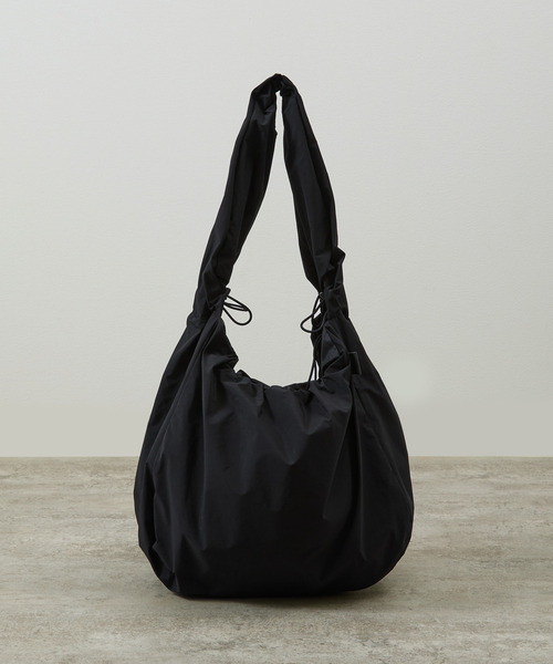 20/80（テゥエンティーエイティー）の「20/80 トゥエンティーエイティー / LIMONTA ROUND SHOULDER BAG リモンタナイロンラウンドショルダーバッグ / S122（ショルダーバッグ・メンズ・ブラック・FREE）」の13枚目の写真