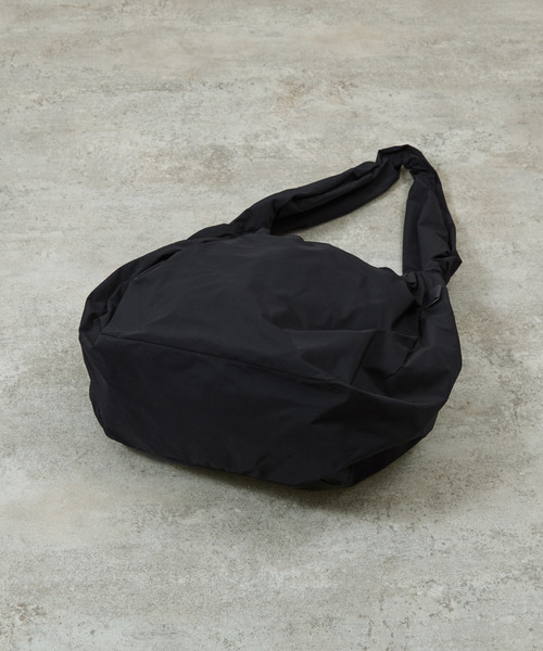 20/80（テゥエンティーエイティー）の「20/80 トゥエンティーエイティー / LIMONTA ROUND SHOULDER BAG リモンタナイロンラウンドショルダーバッグ / S122（ショルダーバッグ・メンズ・ブラック・FREE）」の14枚目の写真