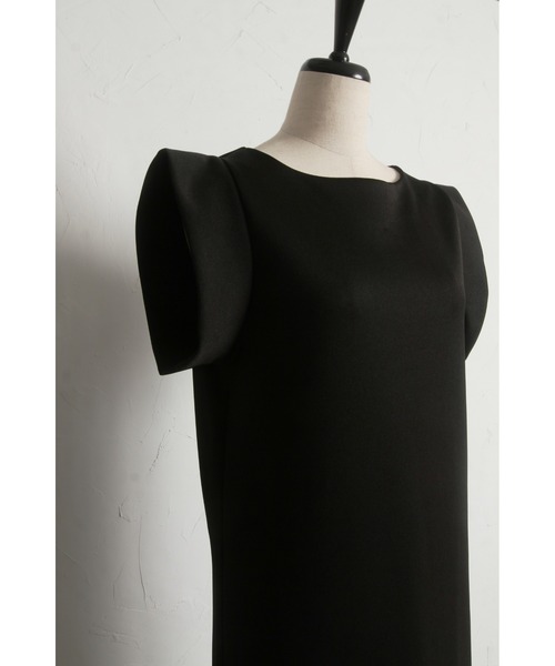 &. NOSTALGIA(アンドドットノスタルジア)の「【ZOZO限定】スクエア袖カットワンピース(ワンピース・レディース・ブラック・M)」の15枚目の写真