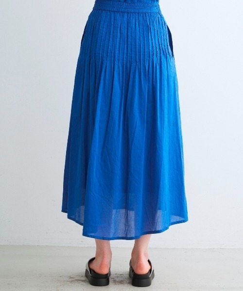 three dots(スリードッツ)の「コットンローン タックスカート(スカート・レディース・ブラック/チャコールグレー/ロイヤルブルー・SMALL/MEDIUM)」の17枚目の写真