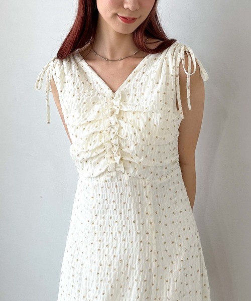 archives(アルシーヴ)の「小花柄ドロストノースリワンピース(ワンピース・レディース・ベージュ/ブラック/オフホワイト・MEDIUM)」の20枚目の写真