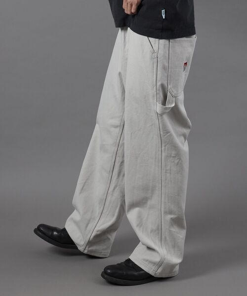 BEN DAVIS（ベンデイビス）の「【BEN DAVIS（ベンデイビス）】PAINTER'S PANTS / 男女兼用 ワンポイント ヴィンテージライク 古着（その他パンツ・メンズ・その他1/ブラウン/ブラック/アイボリー・MEDIUM/LARGE/X-LARGE）」の2枚目の写真