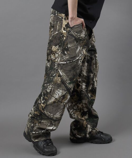 BEN DAVIS（ベンデイビス）の「【BEN DAVIS（ベンデイビス）】PAINTER'S PANTS / 男女兼用 ワンポイント ヴィンテージライク 古着（その他パンツ・メンズ・その他1/ブラウン/ブラック/アイボリー・MEDIUM/LARGE/X-LARGE）」の10枚目の写真