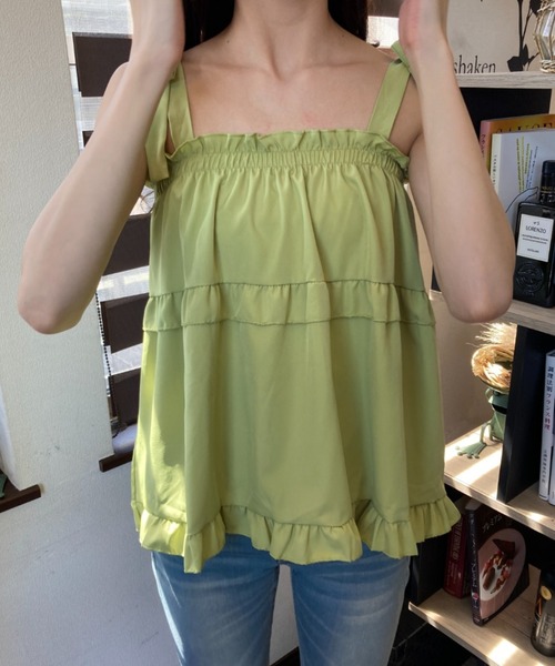 ｔｏｌｅｎｅ（トレネ）の「フリルティアード 肩リボン キャミソール トップス（キャミソール・レディース・ホワイト/グリーン/ブラック・FREE）」の17枚目の写真
