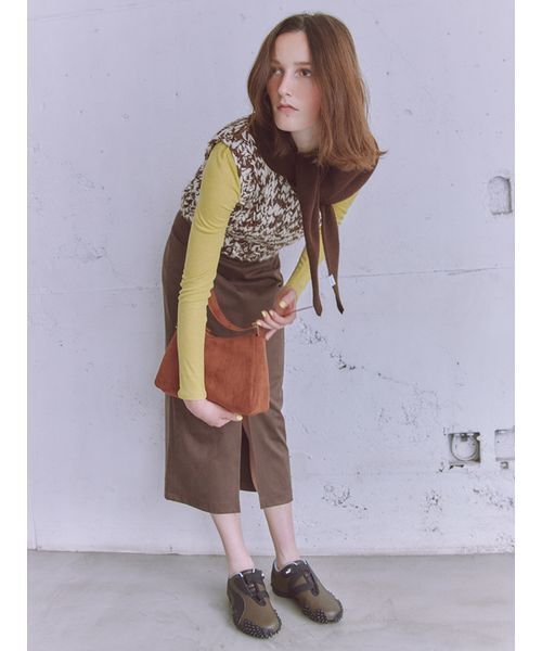 emmi（エミ）の「ウールミックスハンドニットベスト（ベスト・レディース・ブラウン/アイボリー・F）」の19枚目の写真