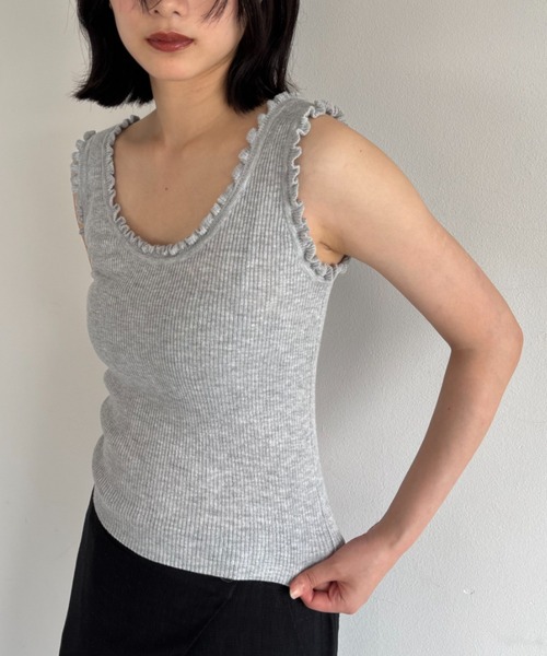 FUULLY STUDIO（フーリィーステューディオ）の「フリルリブニットビスチェタンク（タンクトップ・レディース・ブラック/ライトブルー/オフホワイト/グレー・FREE）」の20枚目の写真