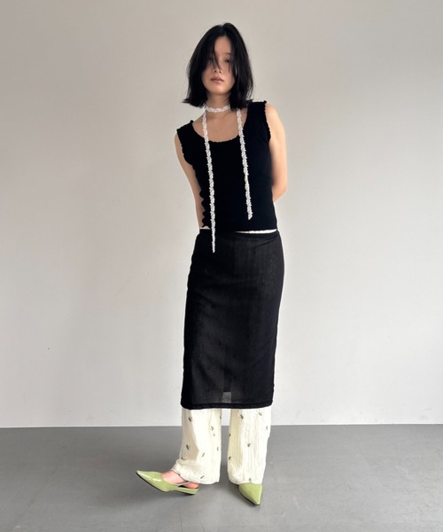 FUULLY STUDIO（フーリィーステューディオ）の「フリルリブニットビスチェタンク（タンクトップ・レディース・ブラック/ライトブルー/オフホワイト/グレー・FREE）」の16枚目の写真