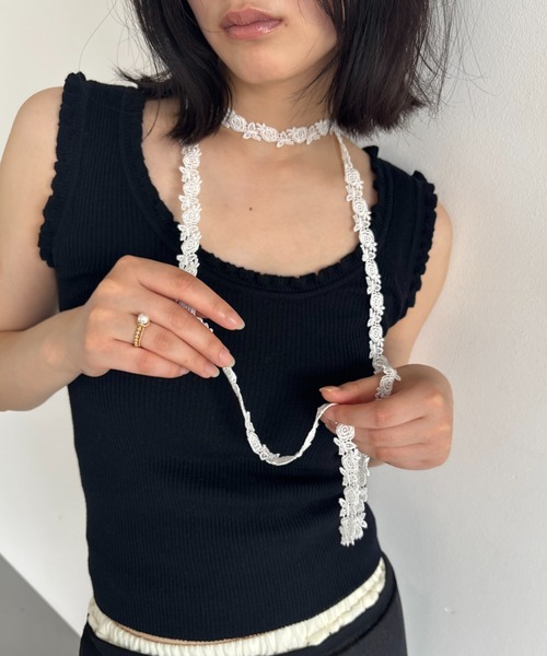 FUULLY STUDIO（フーリィーステューディオ）の「フリルリブニットビスチェタンク（タンクトップ・レディース・ブラック/ライトブルー/オフホワイト/グレー・FREE）」の13枚目の写真