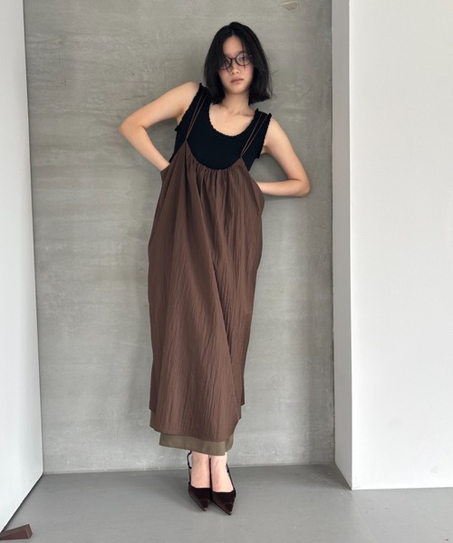 FUULLY STUDIO（フーリィーステューディオ）の「フリルリブニットビスチェタンク（タンクトップ・レディース・ブラック/ライトブルー/オフホワイト/グレー・FREE）」の19枚目の写真