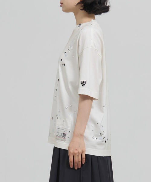 MIHARAYASUHIRO(ミハラヤスヒロ)の「【MIHARAYASUHIRO/ミハラヤスヒロ】EMBELLISHED DISTRESSED TEE/スタッズプリントTシャツ(Tシャツ/カットソー・レディース・ブラック/ホワイト・36/38)」の14枚目の写真