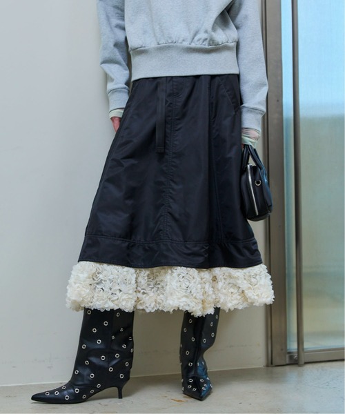 MAISON SPECIAL（メゾンスペシャル）の「Belted 2way Flower Hem Volume Skirt/ベルテッド2WAYフラワーヘムボリューミースカート（スカート・レディース・アイボリー/カーキ/ブラック・36/38）」の3枚目の写真