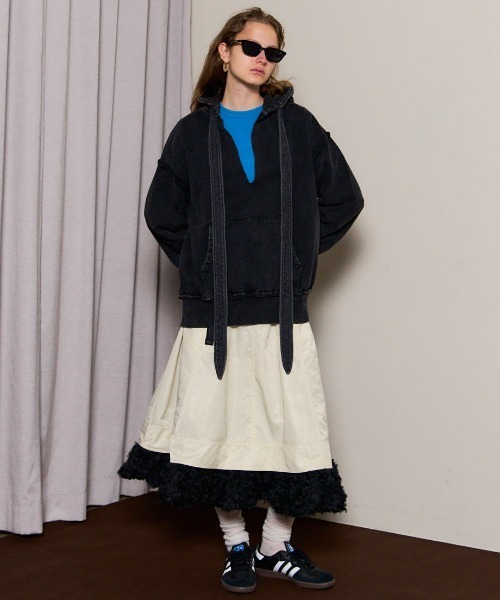 MAISON SPECIAL（メゾンスペシャル）の「Belted 2way Flower Hem Volume Skirt/ベルテッド2WAYフラワーヘムボリューミースカート（スカート・レディース・アイボリー/カーキ/ブラック・36/38）」の21枚目の写真