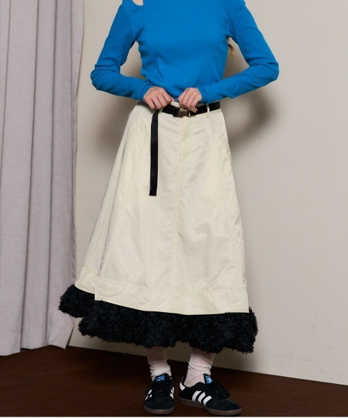 MAISON SPECIAL（メゾンスペシャル）の「Belted 2way Flower Hem Volume Skirt/ベルテッド2WAYフラワーヘムボリューミースカート（スカート・レディース・アイボリー/カーキ/ブラック・36/38）」の4枚目の写真
