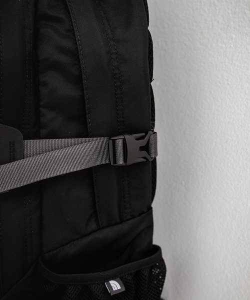 THE NORTH FACE(ザノースフェイス)の「新色追加 THE NORTH FACE ザ・ノースフェイス BOREALIS CLASSIC BKP ボレアリスクラシックバックパック/リュック(バックパック/リュック・メンズ・ブラック/オレンジ/イエロー/グリーン/ライトグレー/ネイビー・FREE)」の19枚目の写真