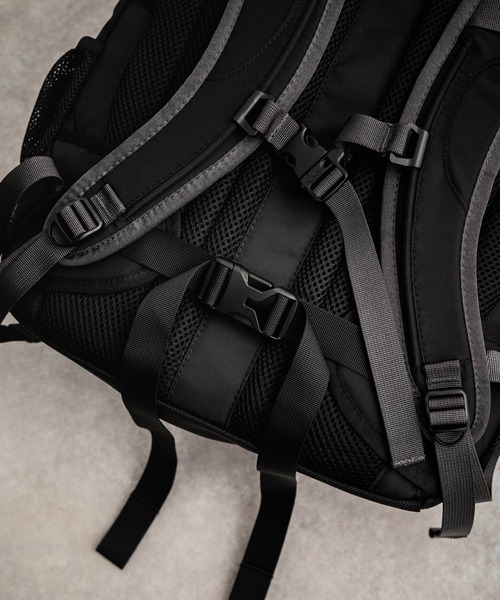 THE NORTH FACE(ザノースフェイス)の「新色追加 THE NORTH FACE ザ・ノースフェイス BOREALIS CLASSIC BKP ボレアリスクラシックバックパック/リュック(バックパック/リュック・メンズ・ブラック/オレンジ/イエロー/グリーン/ライトグレー/ネイビー・FREE)」の10枚目の写真