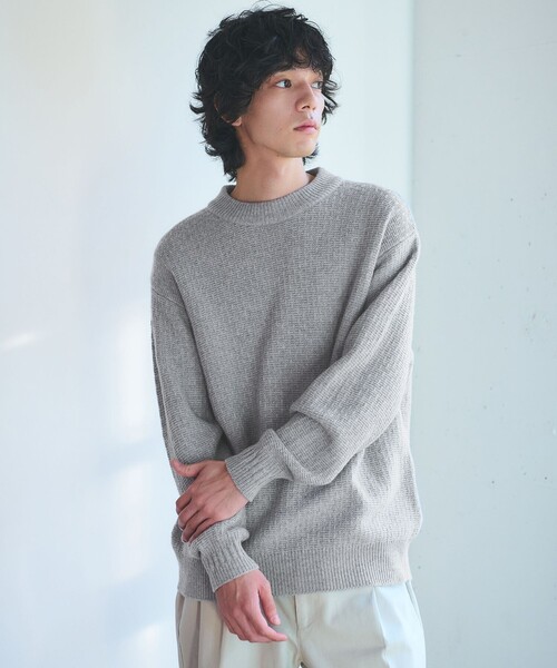 green label relaxing(グリーンレーベルリラクシング)の「ハミルトンラム ワイドネック ニット(ニット/セーター・メンズ・グレー/ライトブルー/ブラック/パープル・L/M/S/XL)」の3枚目の写真