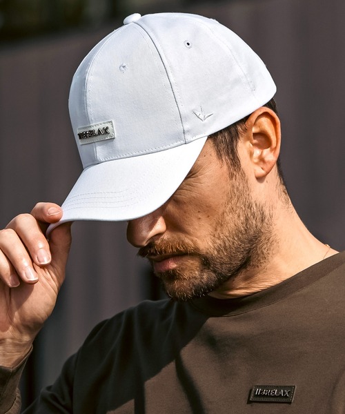 1PIU1UGUALE3 RELAX (ウノピゥウノウグァーレトレ リラックス)の「1PIU1UGUALE3 RELAX(ウノピゥウノウグァーレトレ リラックス)プレートロゴ ベーシックシルエット キャップ(キャップ・メンズ・ホワイト/ブラック・ONE SIZE)」の16枚目の写真