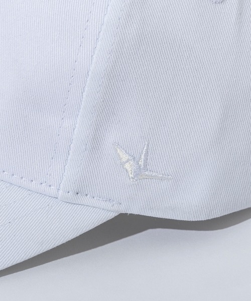 1PIU1UGUALE3 RELAX (ウノピゥウノウグァーレトレ リラックス)の「1PIU1UGUALE3 RELAX(ウノピゥウノウグァーレトレ リラックス)プレートロゴ ベーシックシルエット キャップ(キャップ・メンズ・ホワイト/ブラック・ONE SIZE)」の10枚目の写真