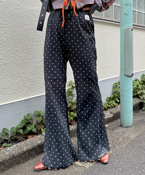 HELLO.SANFRANCISCO（ハローサンフランシスコ）の「【HELLO.SANFRANCISCO/ハローサンフランシスコ】アソート柄フロッキープリントフレアパンツ（その他パンツ・レディース・ホワイト系その他/ホワイト/ブラック/ブラック系その他・MEDIUM/SMALL）」の21枚目の写真