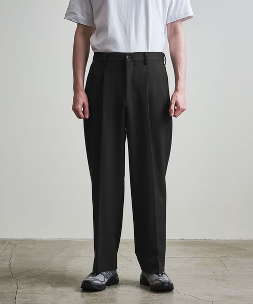 info. BEAUTY&YOUTH(インフォビューティアンドユース)の「【マルチサイズ】ポリエステルサージ ワイドストレート スラックス(スラックス・メンズ・ダークグリーン/オレンジ系その他/ブラック/オリーブ・マルチサイズ)」の16枚目の写真