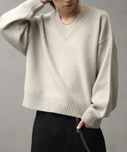 welise（ウェライズ）の「【welise/ウェライズ】マルチプルファンクションズ オーバースリーブ ショート丈 2重襟Vネックニット（ニット/セーター・メンズ・レッド/オフホワイト/チャコールグレー/杢グレー/ブラック系その他/ダークネイビー・L/S/M）」の9枚目の写真